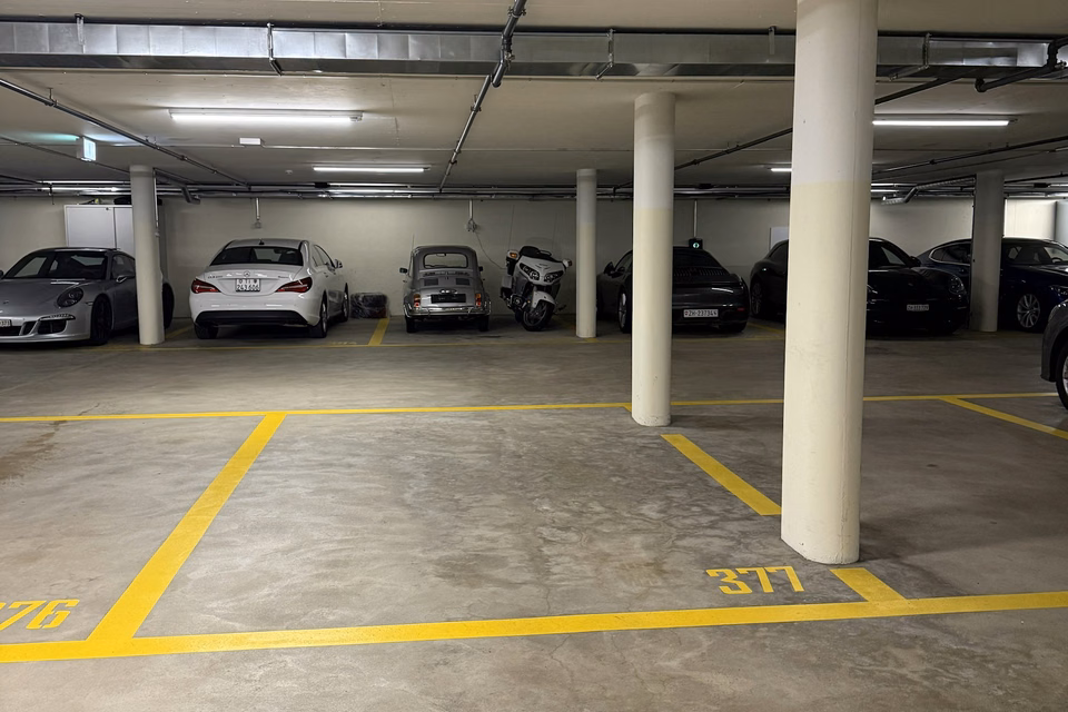 Place de parking en garage souterrain à louer au Hardturmpark, Pfingstweidstrasse, 8005 Zürich, Zurich, CH
