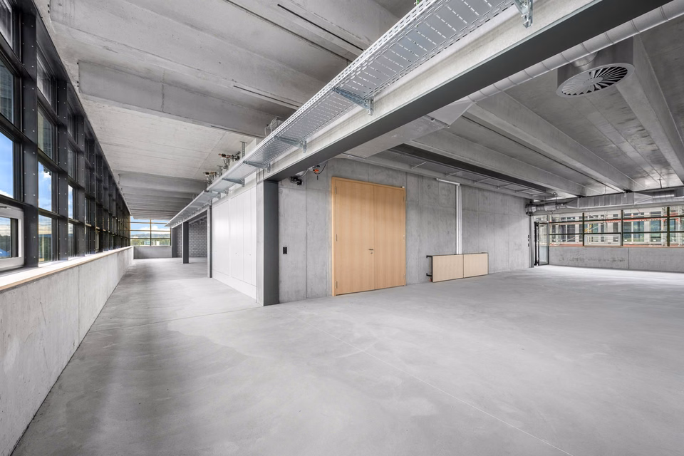 Locaux combinés de bureaux et d'activités sur le nouvel ensemble Zwhatt à partir de 300 m2, Wehntalerstrasse, 8105 Regensdorf, Zurich, CH