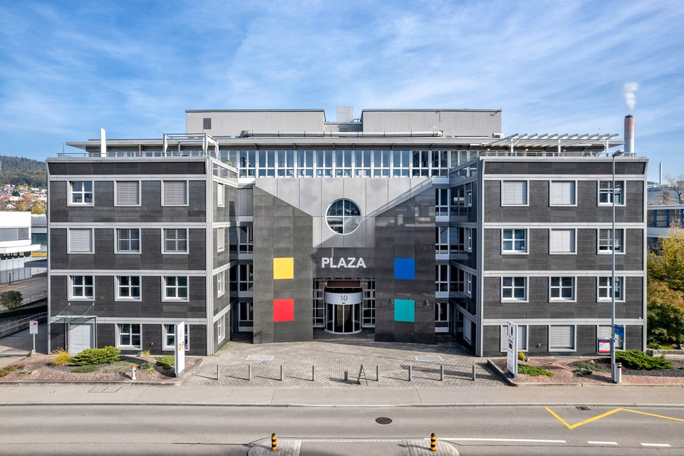PLAZA | Gewerbefläche mit Potenzial - 350 m² für Ihr Business, Lerzenstrasse, 8953 Dietikon, Zurich, CH