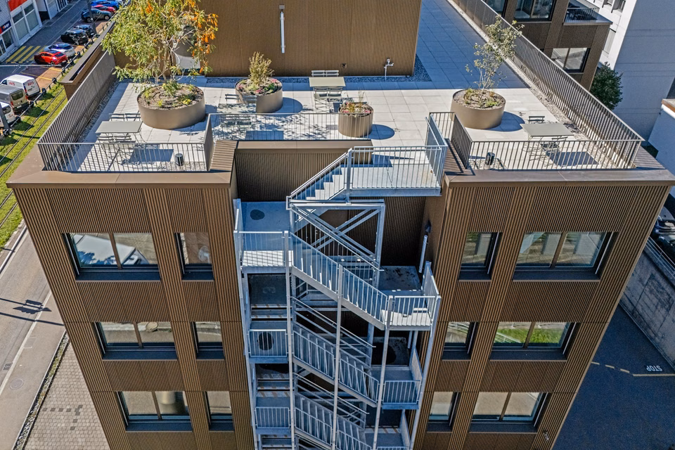 Espace de bureaux neuf et climatisé avec vue directe sur la piste 16/34, Flughofstrasse, 8152 Glattbrugg, Zurich, CH