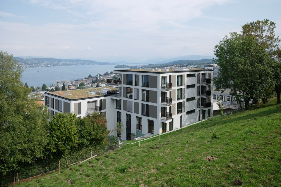 Ampio locale ad uso ufficio con angolo cottura e doccia in affitto, Spätzstrasse, 8810 Horgen, Zurich, CH